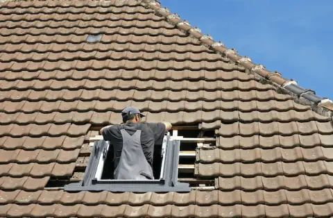 Pose de velux à Saint-Bonnet sur Gironde